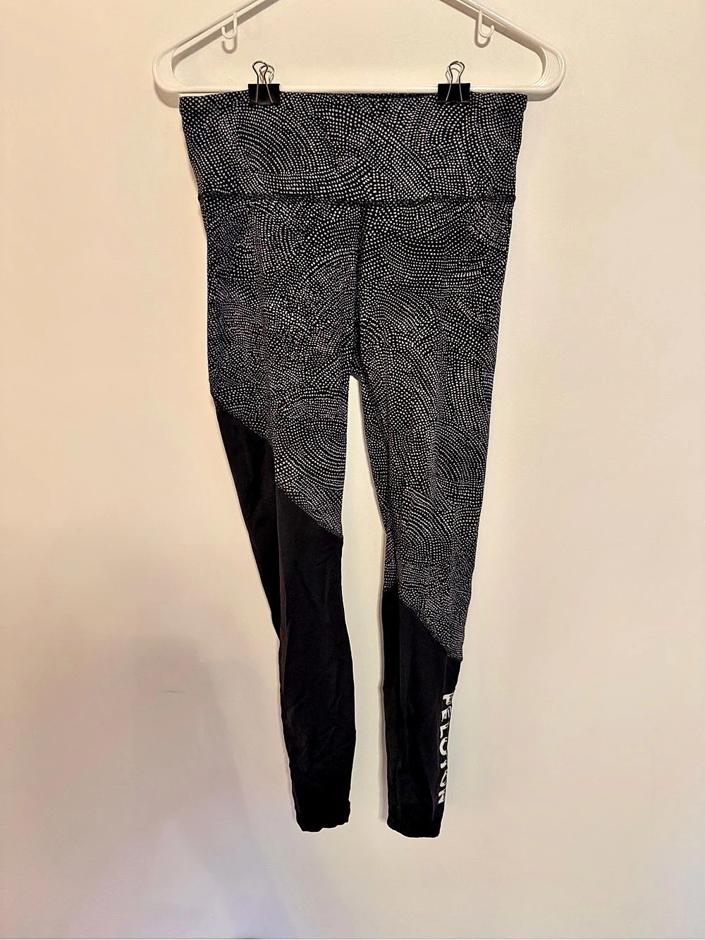 Peloton lululemon Geometric Athletic Leggings in Black & White Like New
